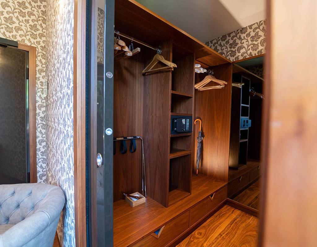 Lario Mandello 5*
